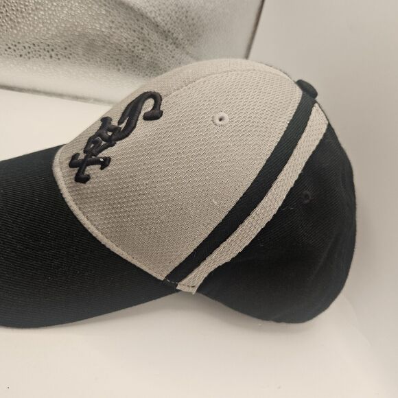NIKE Team CHICAGO WHITE SOX Hat Cap MLB 2 TONE MESH Adjustable - Picture 2 of 11